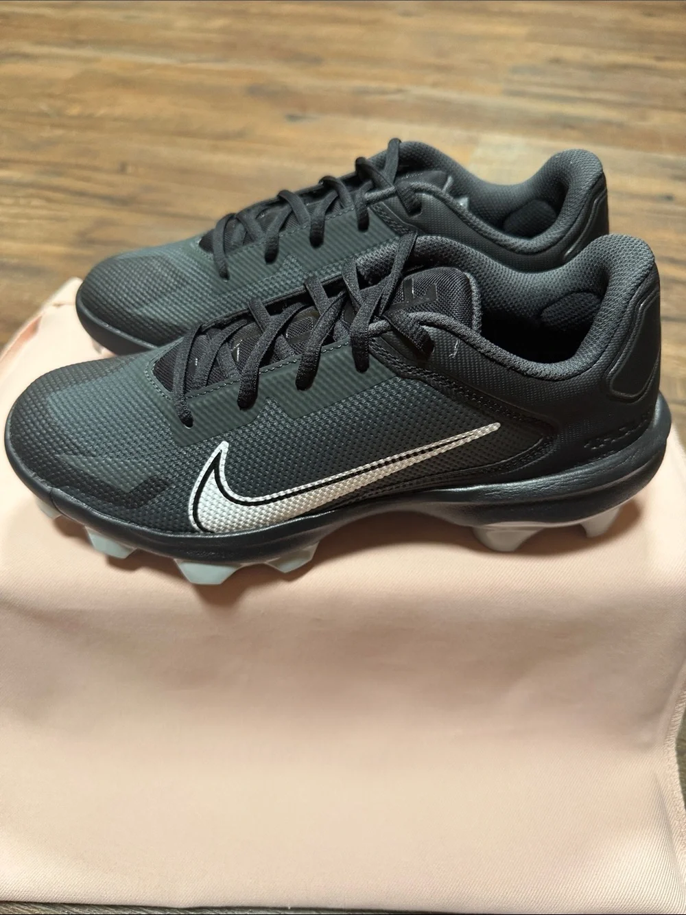 The Nike Force Trout 8 Pro MCS 